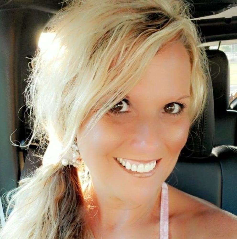 Meet your Posher, Deshayne